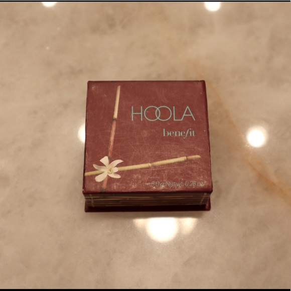 Benefit Cosmetics Hoola Bronzer - Picture 4 of 5